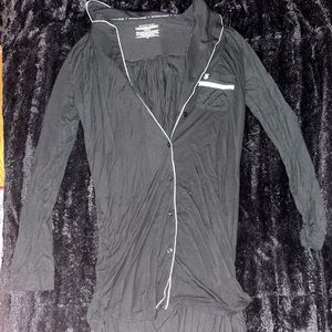 Victoria’s Secret sleep shirt, perfect condition.